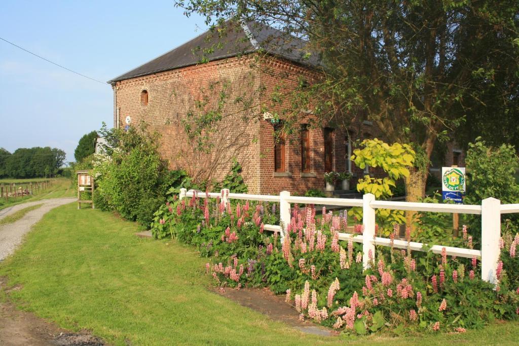 Saint-Hilaire-sur-Helpe Les Mout'Anes B&B 외부 사진